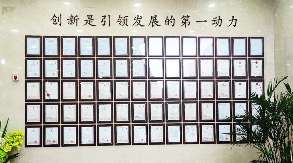 HJC黄金城(中国大陆)有限公司官网